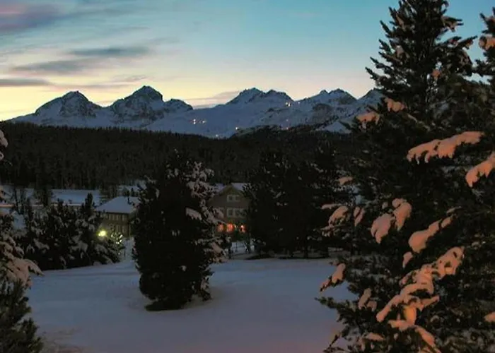 公寓 Chesa Linaira By Interhome *